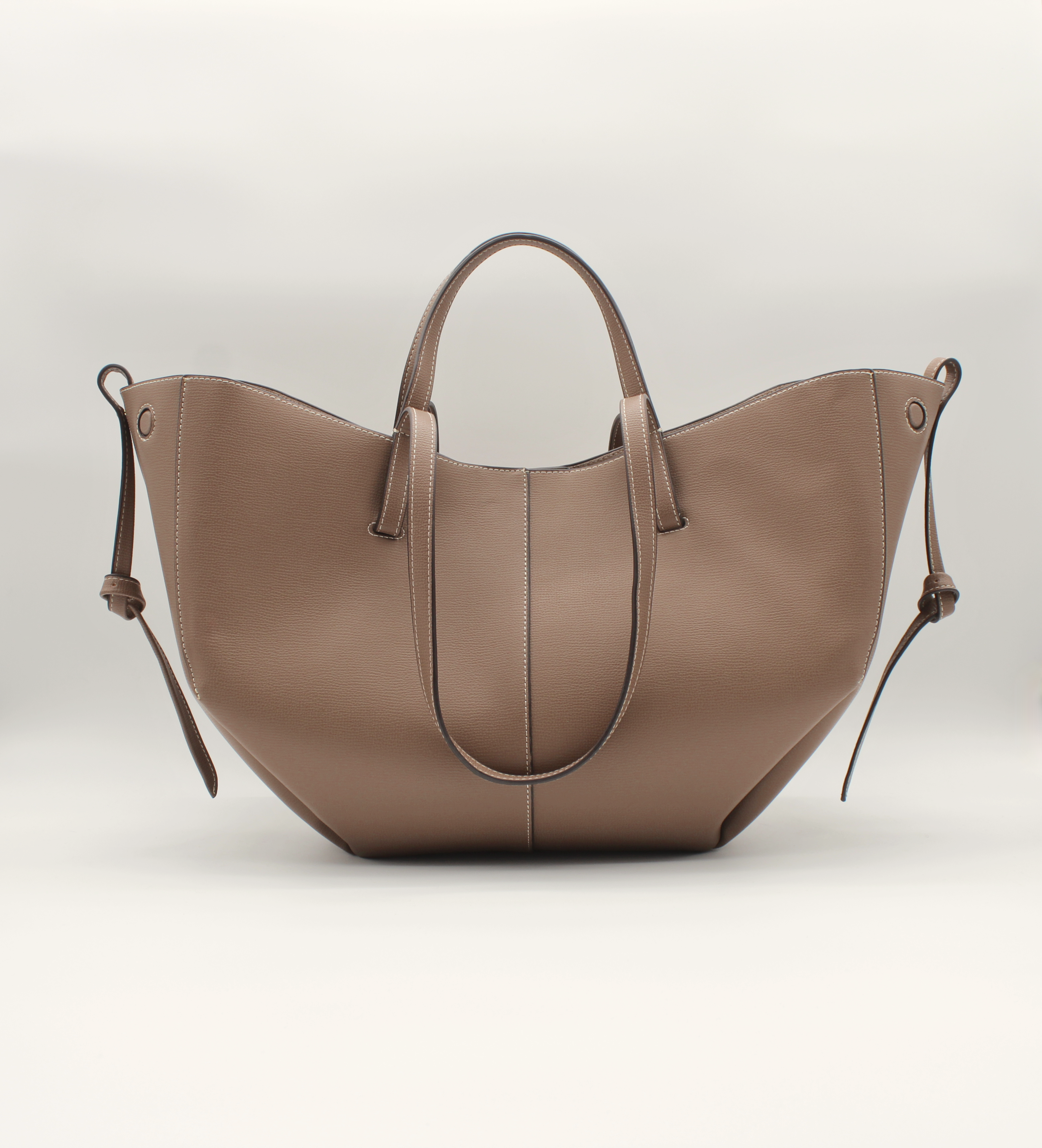 Tote Bag Maila Wurzel – Minimalistische Designer Alternative