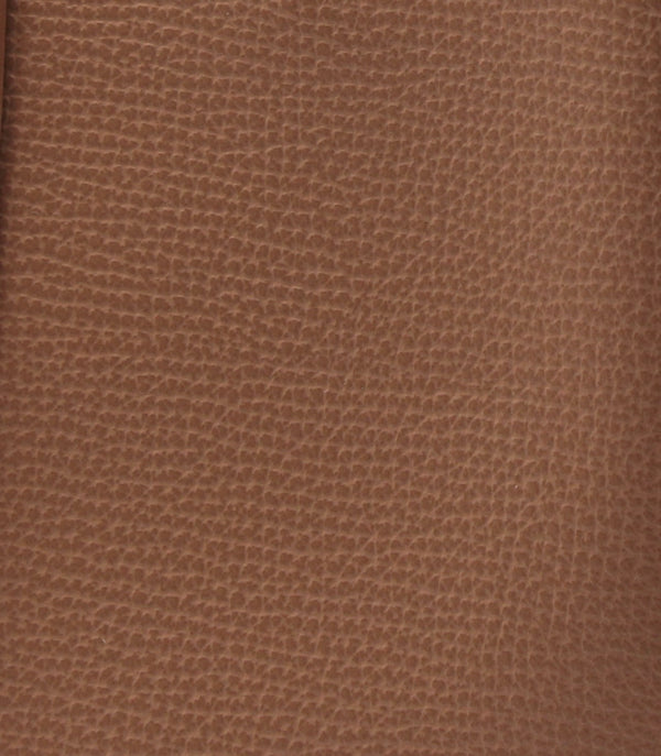 Nahaufnahme der Lederoberfläche, Mini Tote Bag Maila Camel