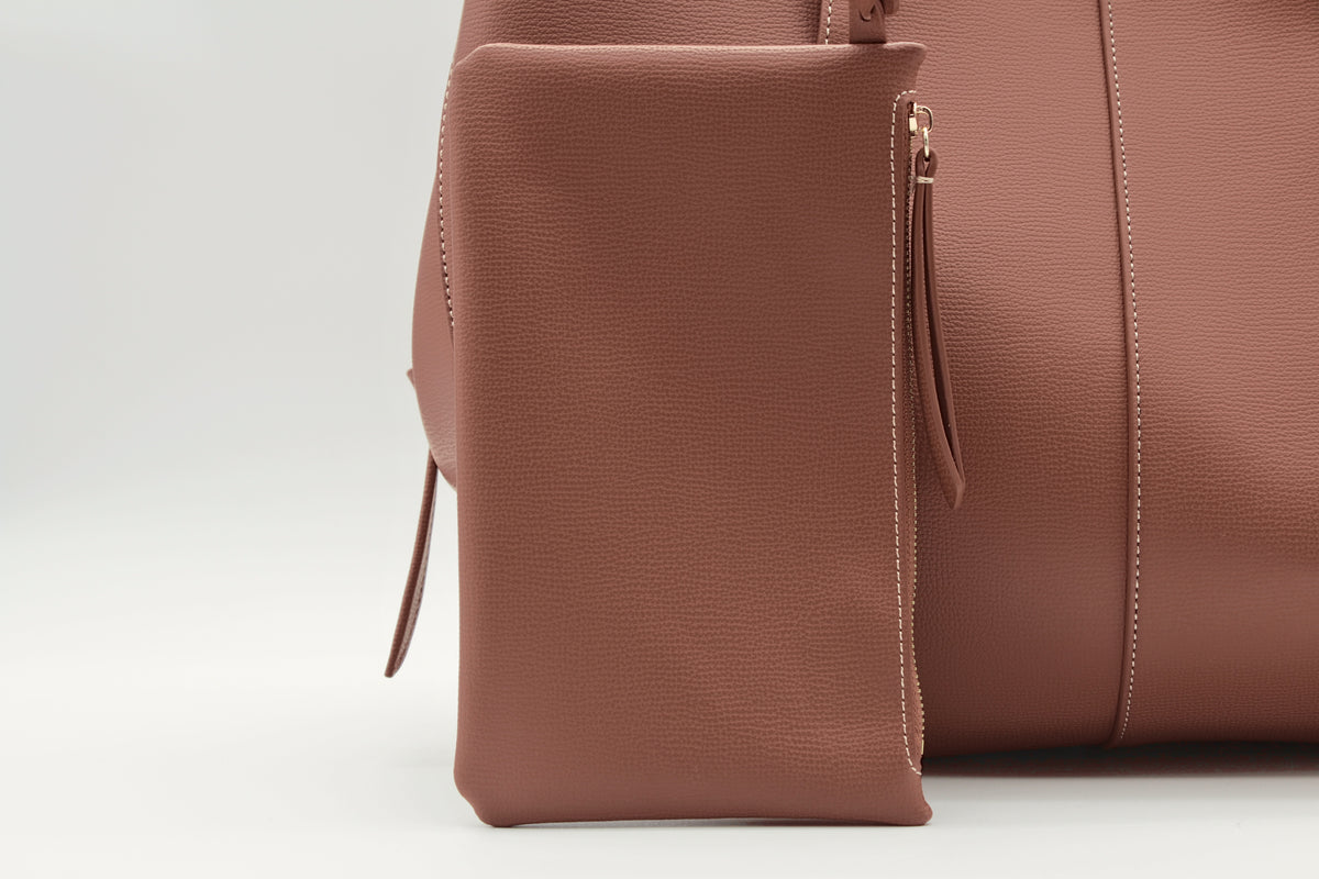 Tote Bag Maila Größe L in Cognac, herausnehmbare Innentasche mit Reißverschluss