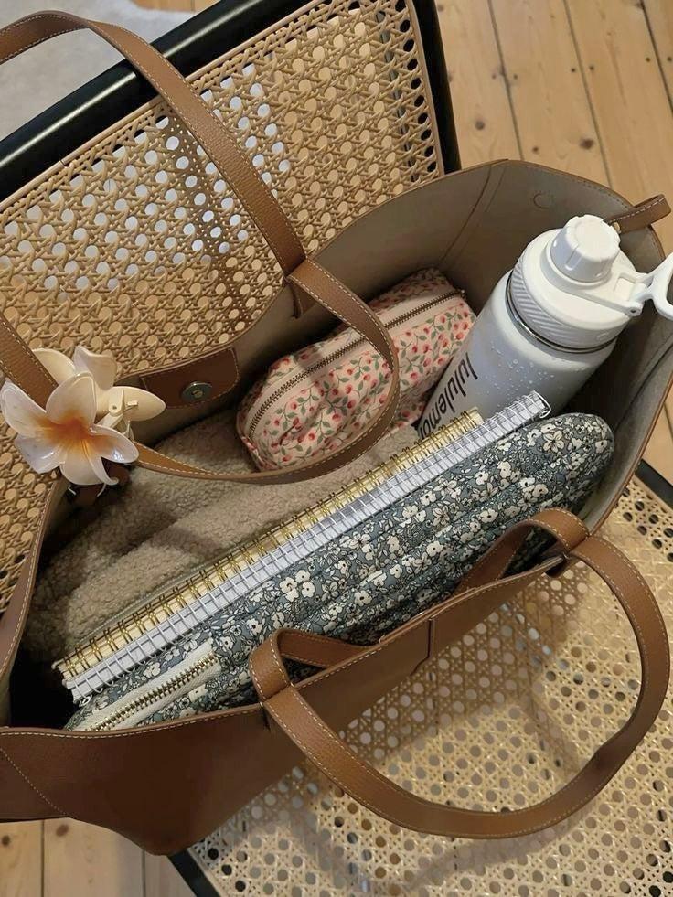 Tote Bag Maila Camel, Foto einer Kundin