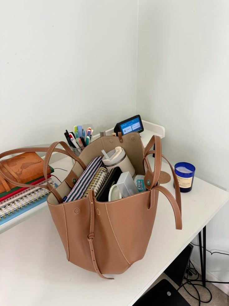Tote Bag Maila Camel, Foto einer Kundin