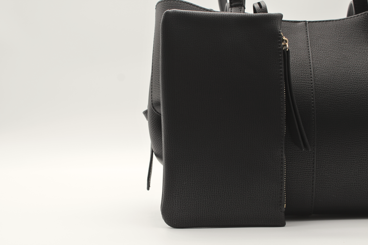 Mini Tote Bag Maila in Schwarz, herausnehmbare Innentasche mit Reißverschluss